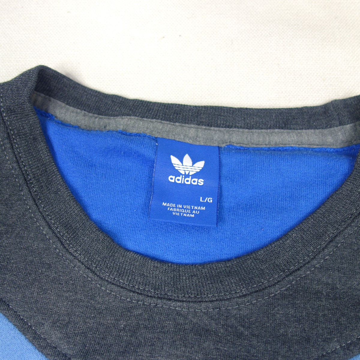 adidas Trefoil Logo sweater reworked - Black / Blue - L