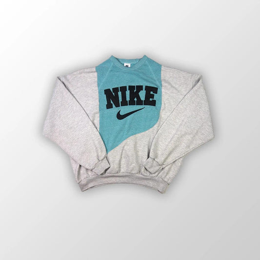 Nike sweater spell out reworked - Grey / Mint Green M